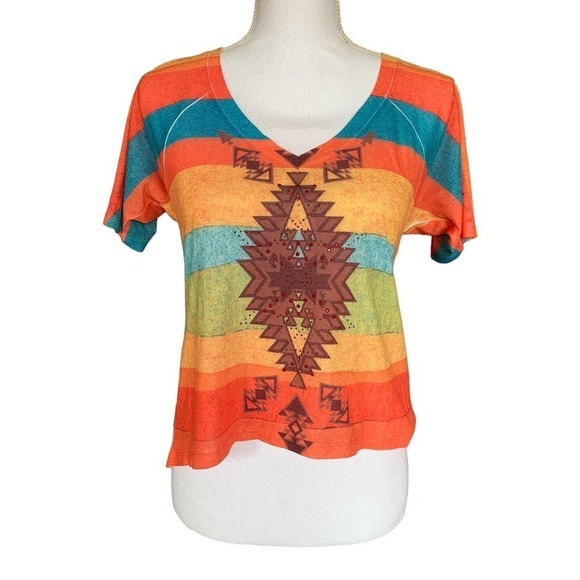 Live To Be Spoiled Women's Top Size Small V-Neck Short Sleeve Southwestern Aztec - Picture 1 of 10